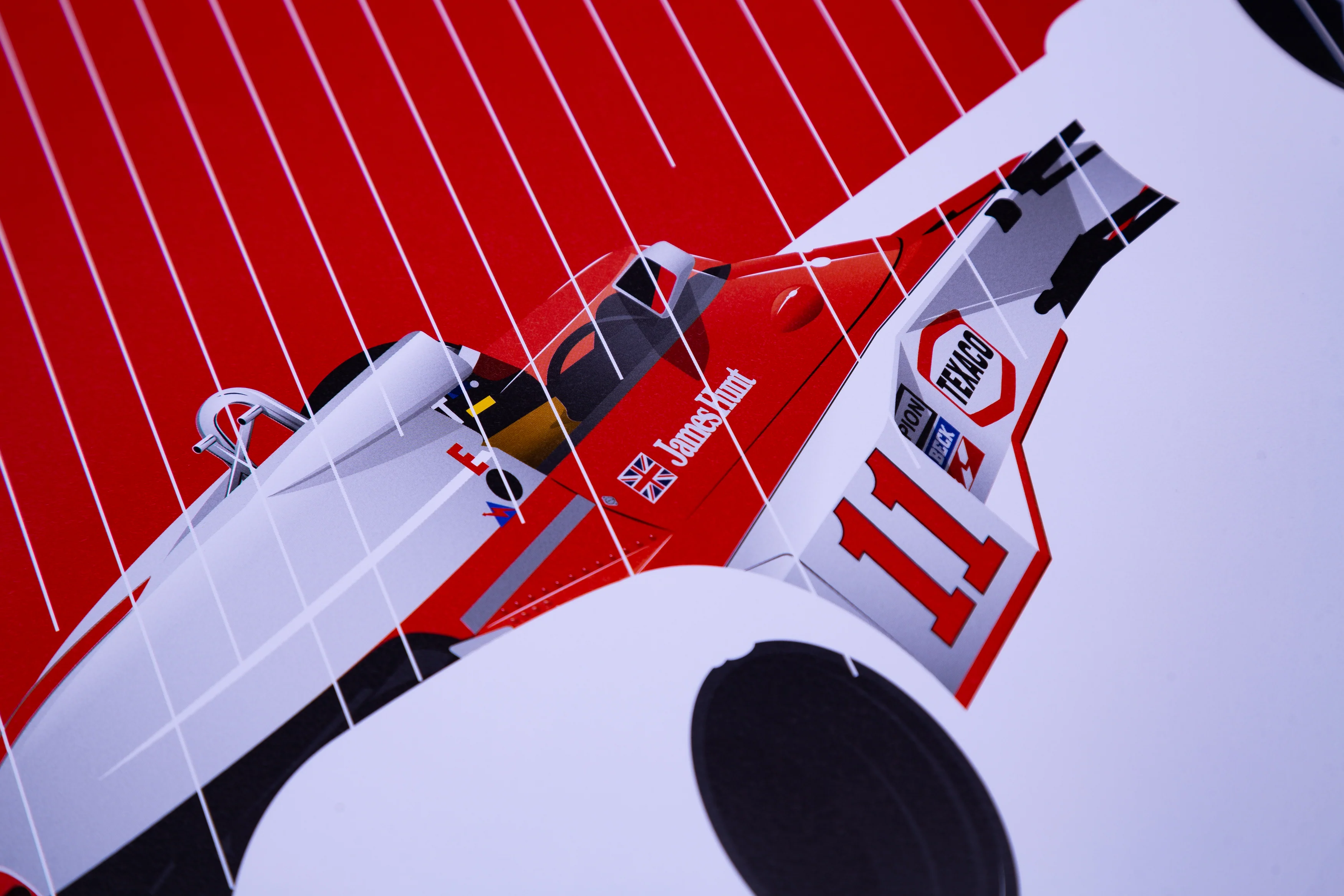 Mclaren M23 vs. Ferrari 312T2 - Hunt and Lauda duel - Image 6